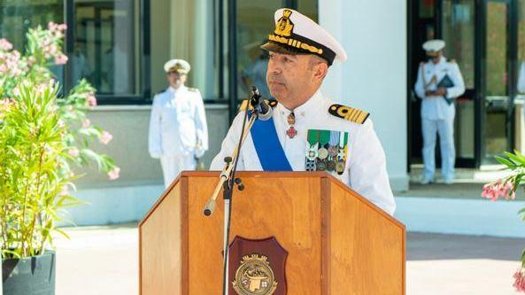 Il nuovo comandante della Capitaneria Mario Valente