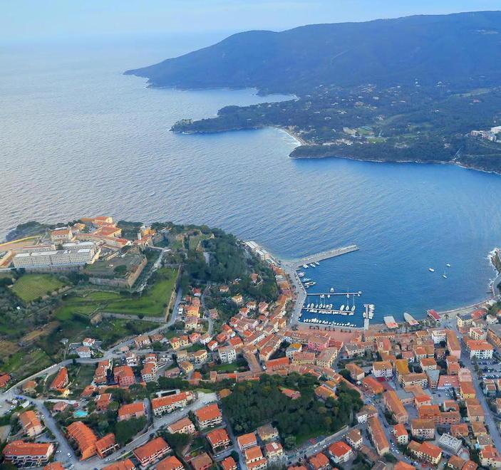 Porto Azzurro sarà la casa di “Un’Altra Estate” 