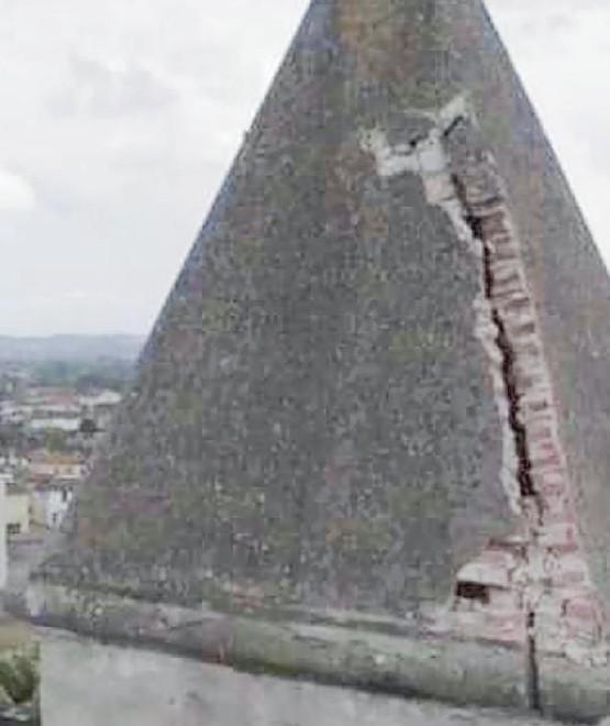 I lavori al campanile affidati ai... fucecchiesi 