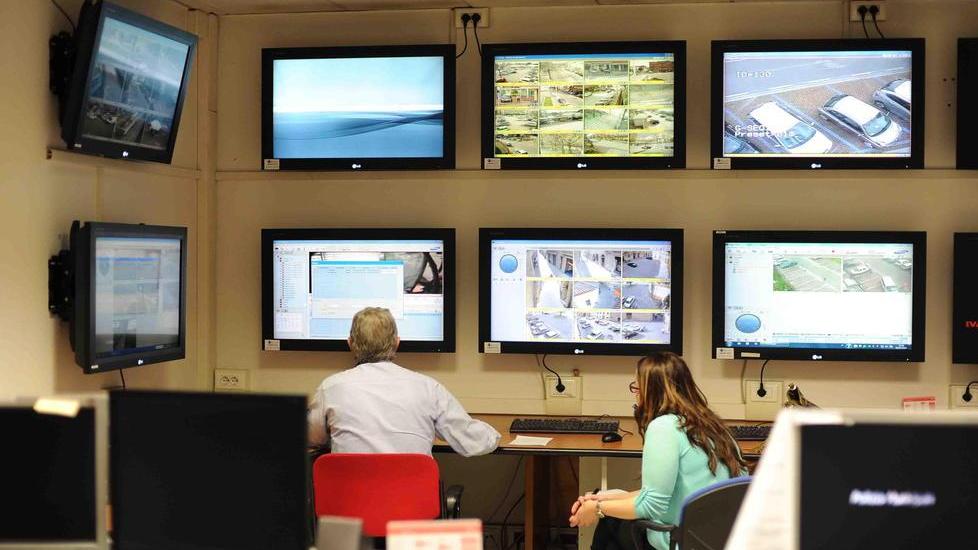 Sì al potenziamento della videosorveglianza sul territorio comunale