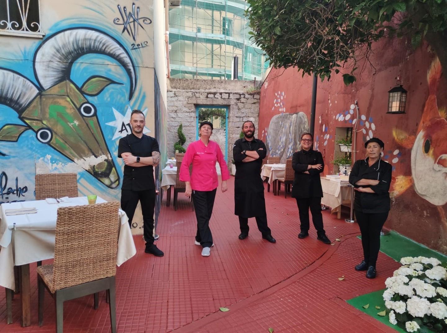 Olbia, il vicolo dimenticato ora è un giardino 