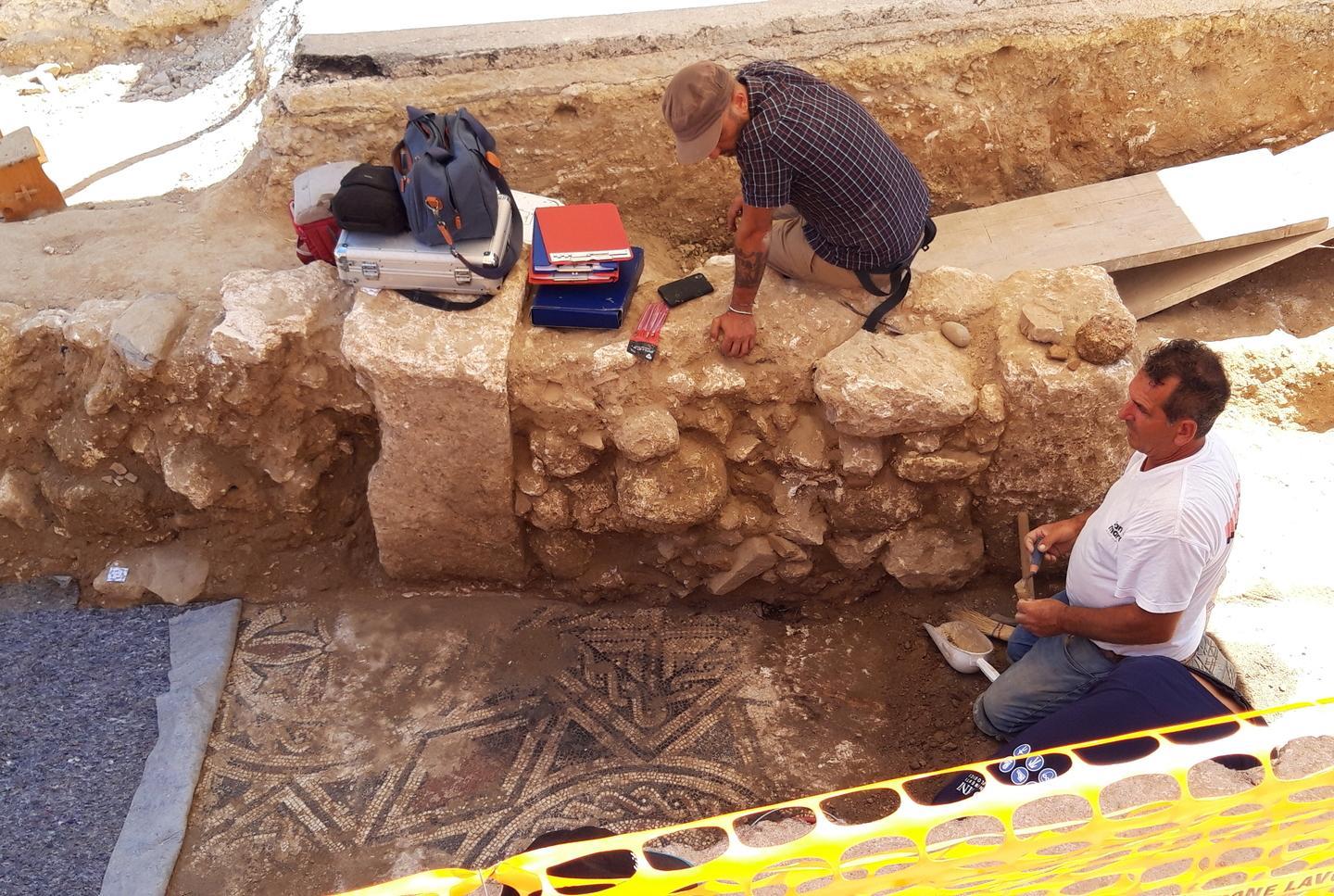 Trovato un altro pezzo di mosaico 