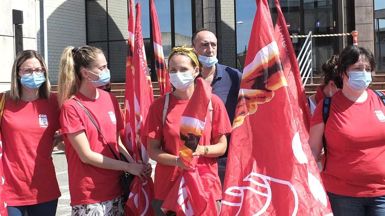 Analisi e visite mediche, cup in rivolta in Toscana: a luglio prenotazioni da incubo