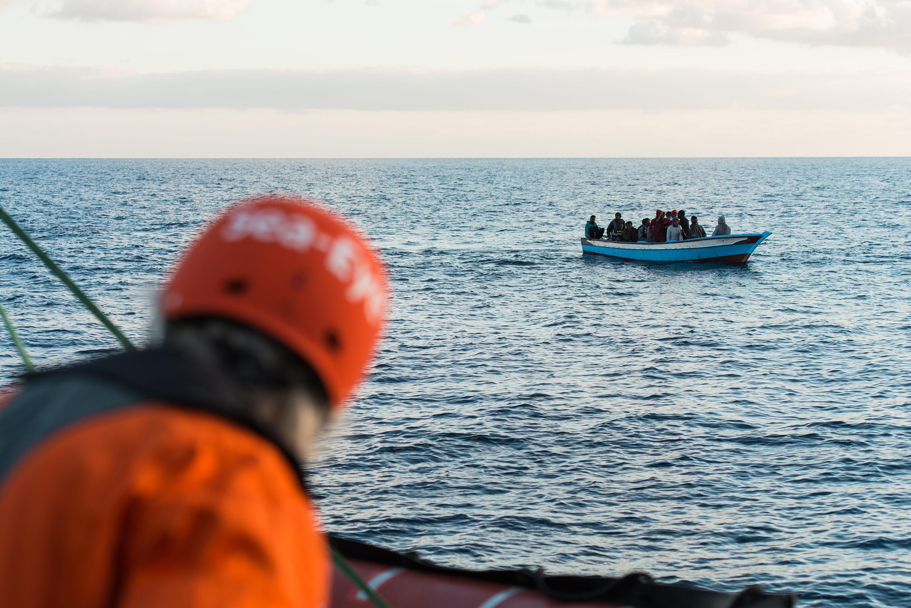 Barchino di migranti, immagine di repertorio