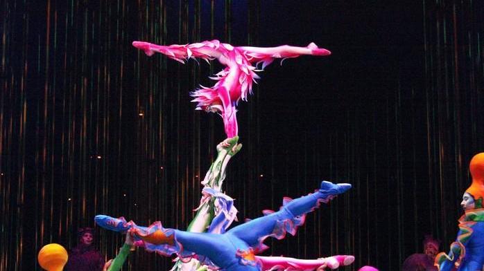 Il virus spegne l’incanto del Cirque du soleil: stop agli spettacoli, quattromila senza lavoro
