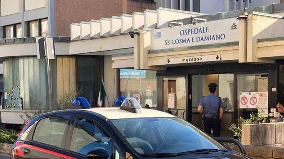 Ai domiciliari per furto e arrestato per evasione ruba anche in ospedale