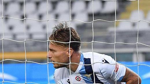Pensieri e Parolo, rimonta Lazio il Toro dura 45’ e adesso rischia
