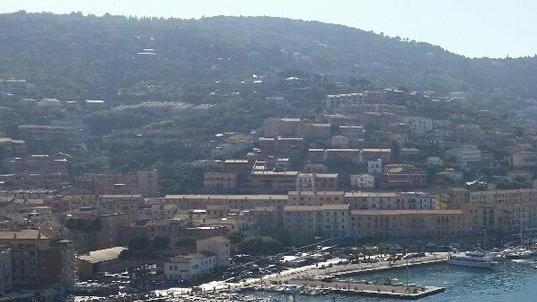 La nave anti inquinamento lascerà Porto Santo Stefano
