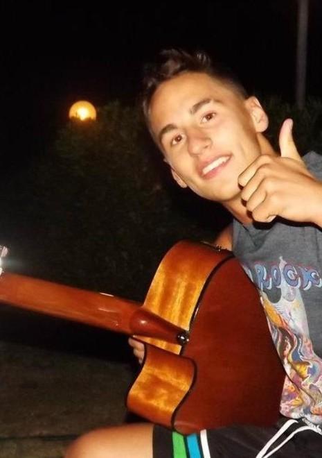 Quattordici giovani battono il periodo buio dovuto al Covid con ballo, danza e canto 
