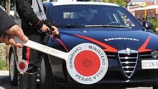 Controlli a tappeto dei carabinieri: cinque denunciati