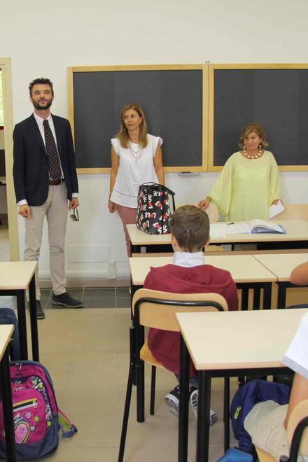 Gli studenti protestano contro le classi pollaio