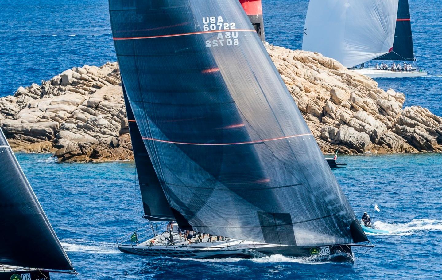 Vele spiegate in Costa Smeralda contro il virus 