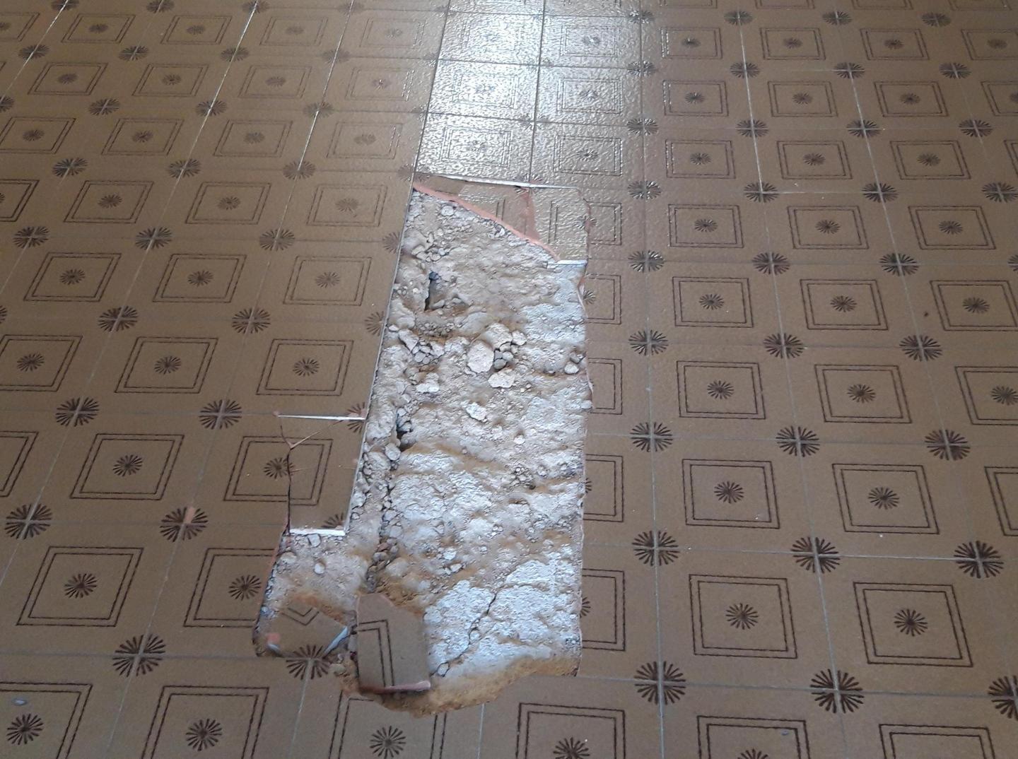 Cedimenti in un palazzo dell’Area 