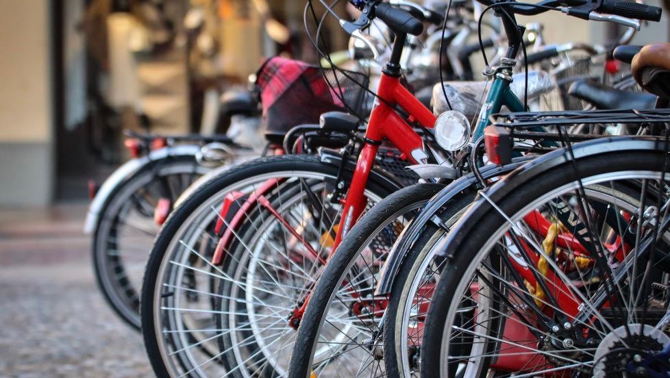 Carpi Venti centesimi al chilometro in premio a chi va al lavoro in bicicletta o a piedi 