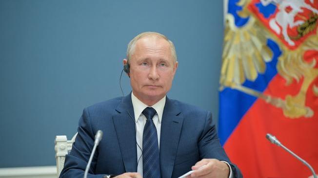 Putin ringrazia i russi per la vittoria del sì al referendum