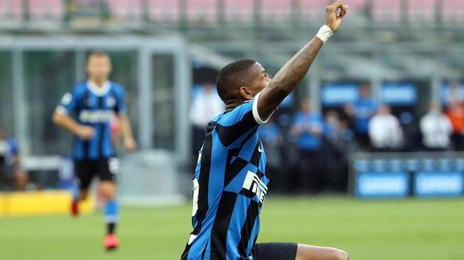 Inter, passeggiata sulle macerie del Brescia