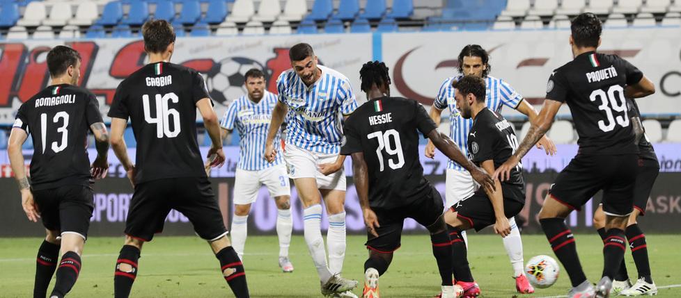 Spal, che harakiri L’autorete al 93’ salva un piccolo Milan rinfrancato da Ibra