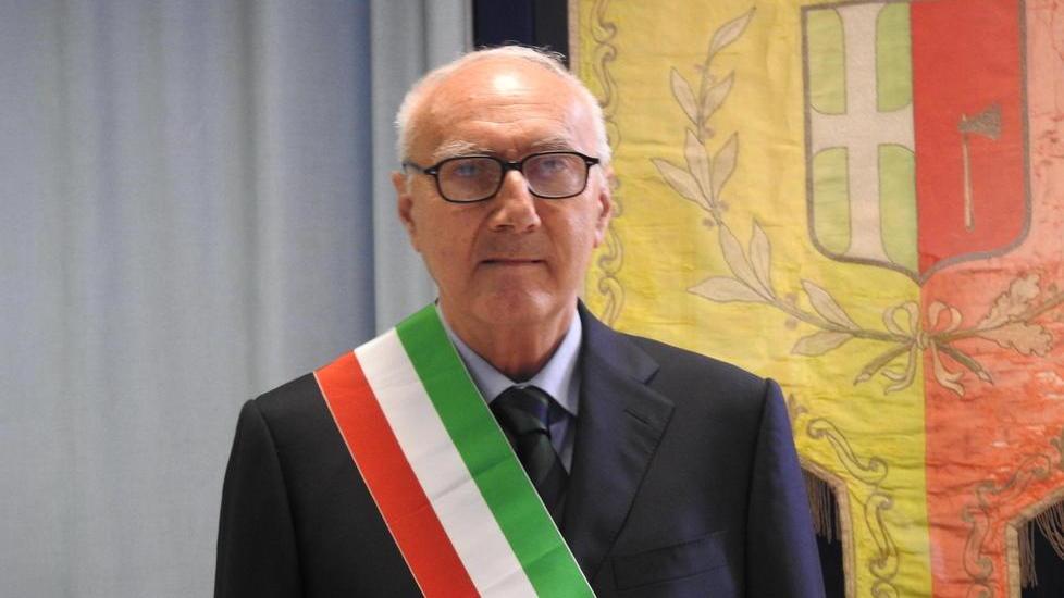 Marchi e la maggioranza al Pd «Da voi nessun contributo»