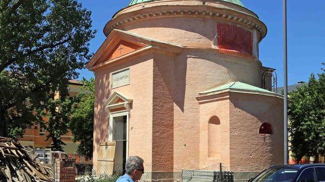 Cappella Revedin Gli ultimi ritocchi