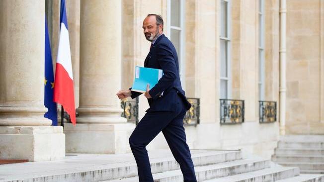 Francia: si dimette il premier Edouard Philippe