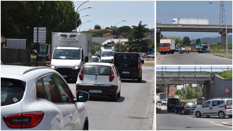 Via Nepal nella zona artigianale/industriale a nord di Grosseto, il cavalcavia di via Giordania e il traffico lungo via Aurelia Antica