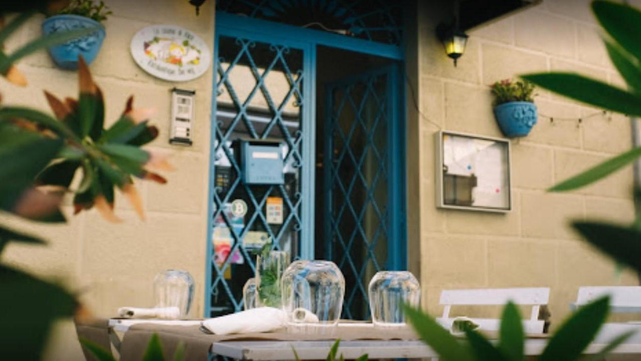 Il ristorante La Casina di Alice di via Cambini