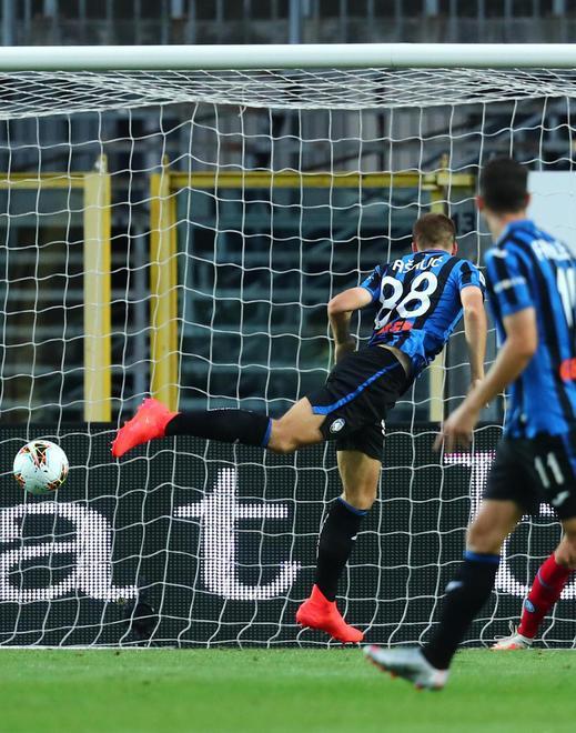 Cinque minuti da Dea Sgasata Pasalic-Gosens e anche Ringhio va ko 