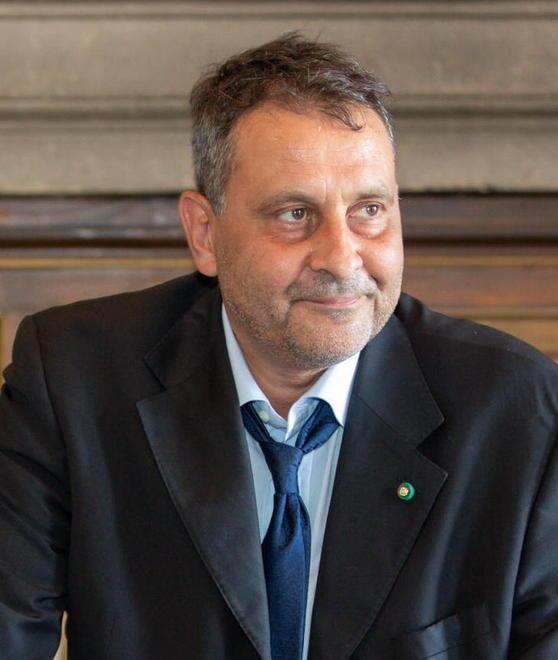 Giurlani: fate la spesa nei negozi del territorio 