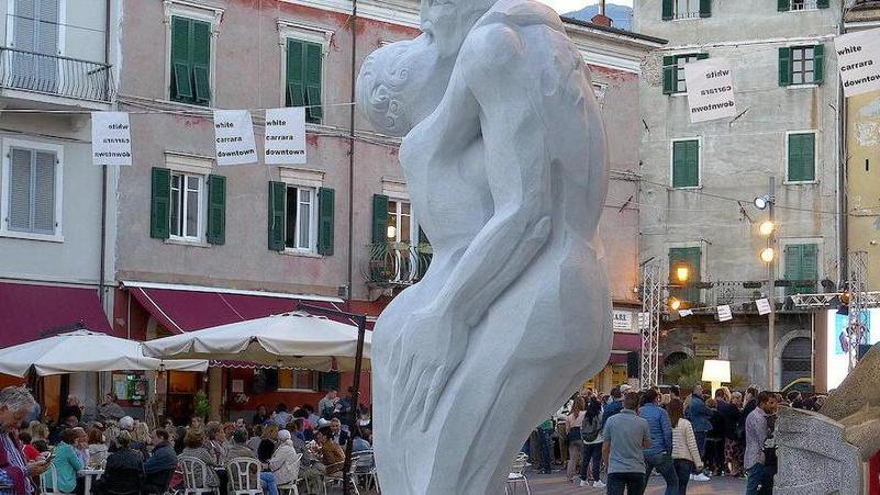 Carrara è “White”, il marmo diventa un festival diffuso