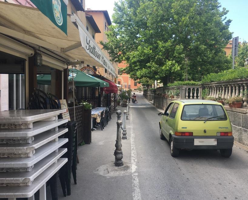 Portoferraio, si cambia: «Centro storico sempre più pedonale, in autunno nuovo piano della mobilità» 