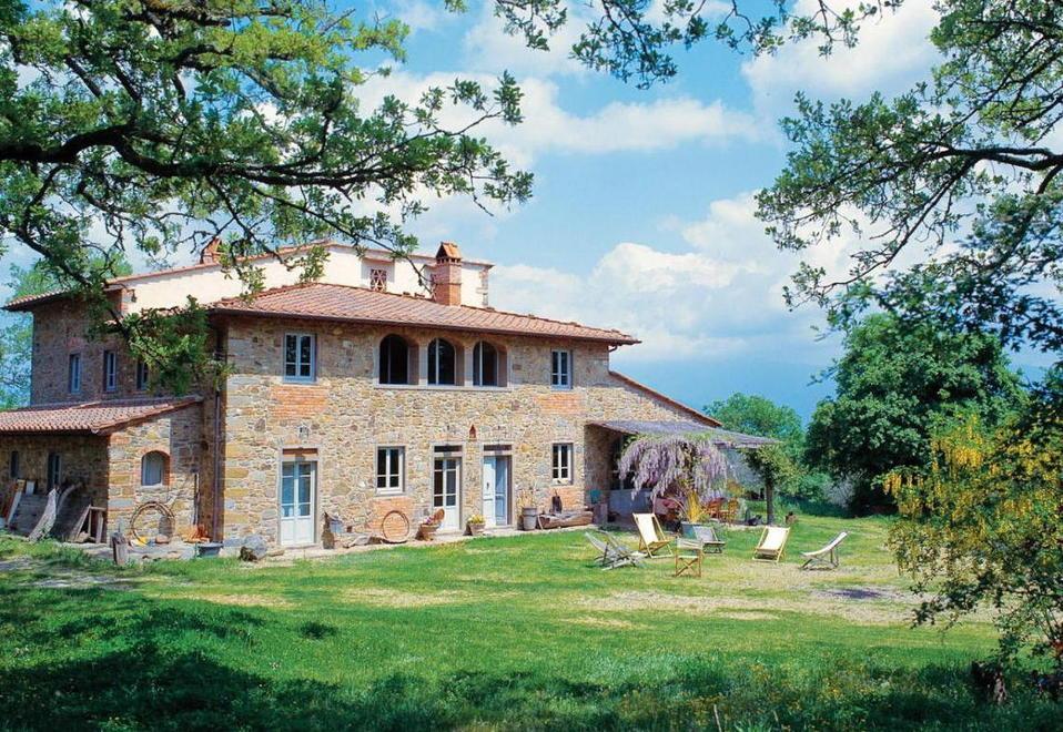 Premio a 10 ragazzi, ferie in villa a chi narra come nel Decameron