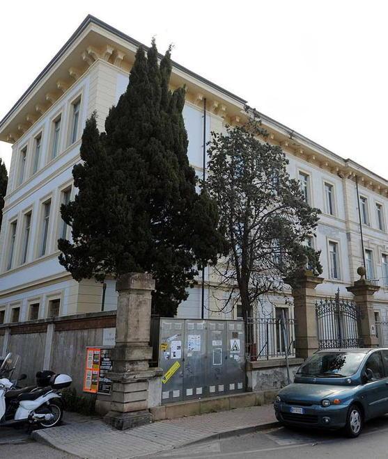 Distanza di un metro e locali sempre igienizzati
