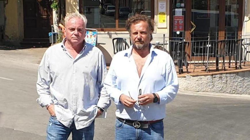 Manto stradale da rifare a Caldana «Si intervenga»