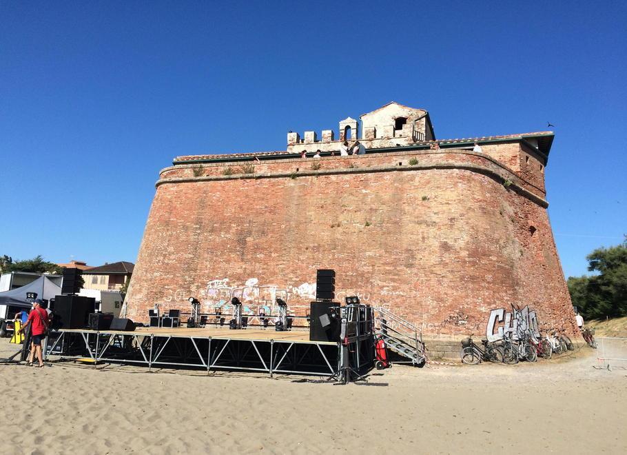 Il Forte che veglia sul mare è pronto ad aprire i bastioni 