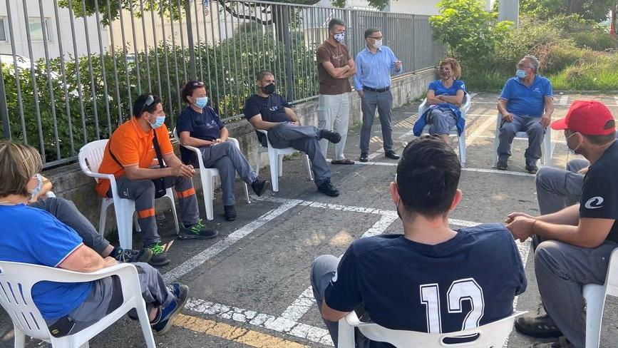 Amico incontra gli operai Comer «Serve chiarezza»