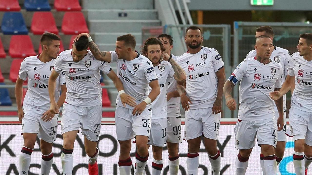 Il Cagliari aspetta l’Atalanta bum-bum Parola alla difesa 