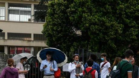 Liceo Vallisneri: sono 22 i cento, in due strappano anche la lode. Tutti i nomi dei diplomati