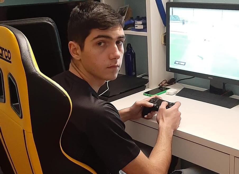 Dal San Filippo alla Serie A: Caiazzo campione online a Fifa 