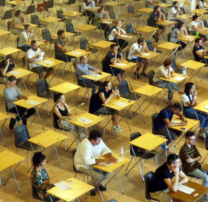 Unife cerca 600 matricole con l’incognita di Cotignola 