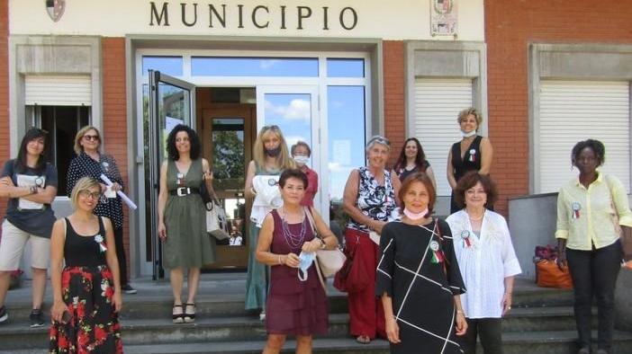 “Città delle donne” in visita «Insieme contro la violenza»