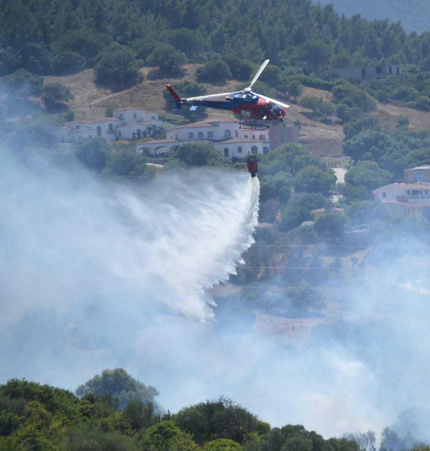 Incendi a Torpè, Posada e Siniscola