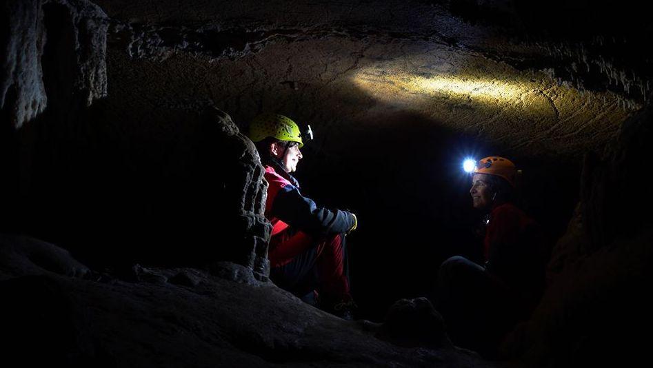 Sulle tracce del geotritone nelle viscere di Siniscola 