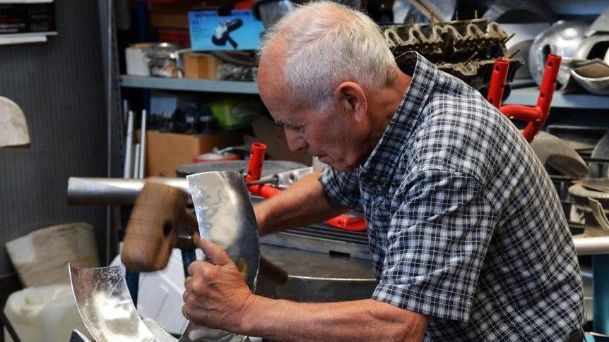 Modena L’addio a Tavoni, "battilastra" Per Enzo Ferrari era “mani d’oro”