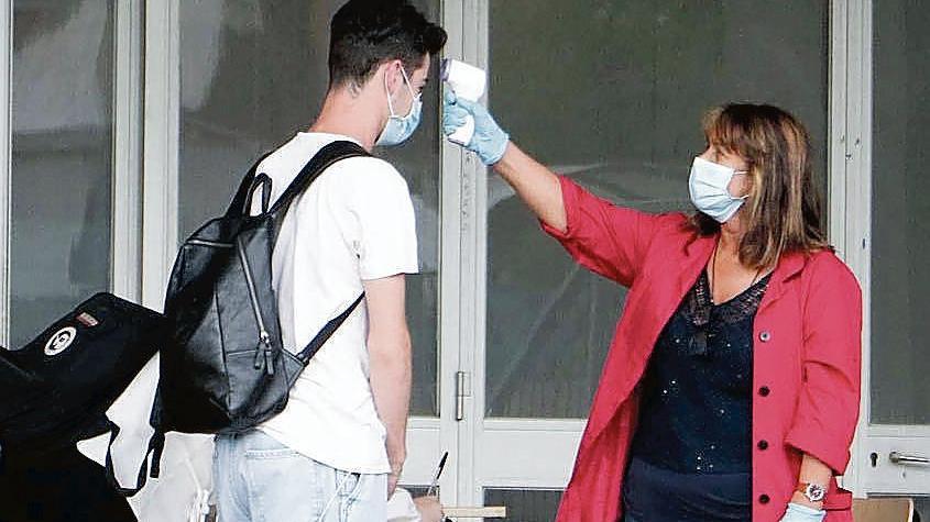 Lucca, al Fermi e al Giorgi tredici 100 e 3 lodi: tutti i nomi dei promossi
