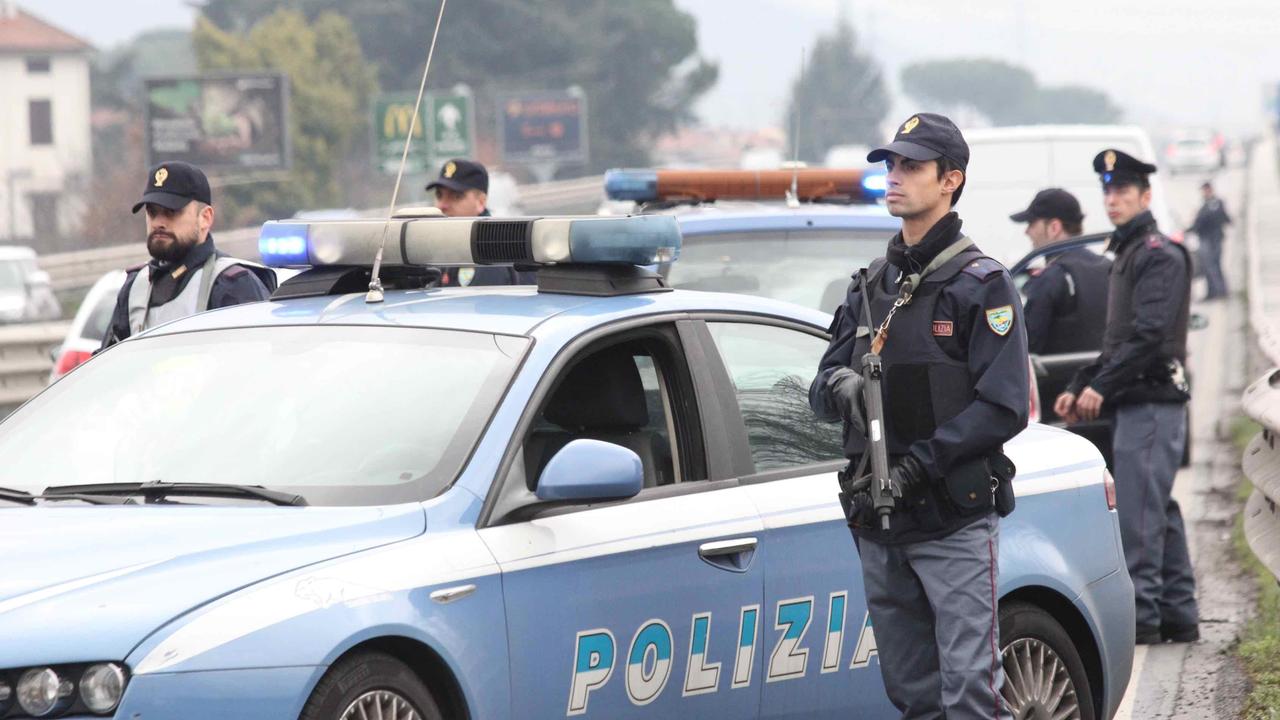 Controlli della polizia stradale (foto d'archivio)