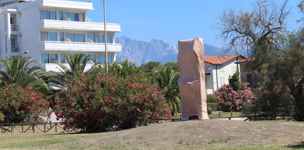 Tornano a casa le sculture di Nivola e Tagliolini 