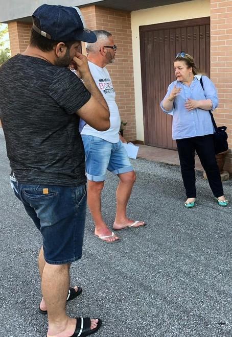 Incendio a ridosso del bosco a Lumiere