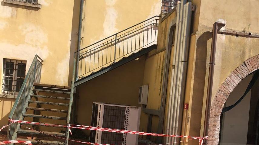 Detriti e parti inagibili il degrado da bonificare
