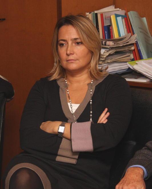 Botte alla madre, arrestata dopo la denuncia della sorella 