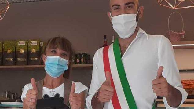 Maria Grazia finalmente inaugura il suo forno